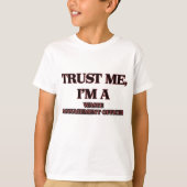 私が私廃棄物管理の役人であることを信頼して下さい Tシャツ (正面)