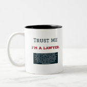 私が私弁護士であることを信頼して下さい ツートーンマグカップ (左)