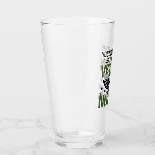 私が退役軍人でナース タンブラーグラス (右)