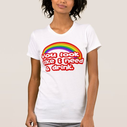 私が飲み物を必要とするように見ます Tシャツ (正面)