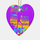 私たちが一緒に強くなることを願って、あなたのアメリカを作る セラミックオーナメント (左)