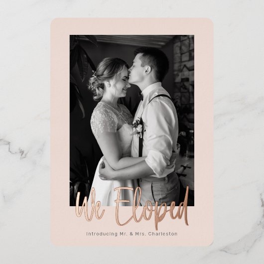 私たちだけの結婚式発表 ゴールド箔見出し 箔招待状 (正面)