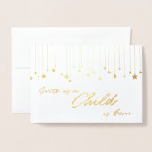 私たちにとって子供は手書きの生まれ金ゴールドのクリスマスだ 箔カード (封筒付き正面)