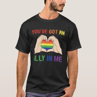 私たちにはLGBTプライド月間の味方がいる Tシャツ