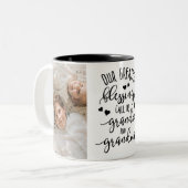 私たちのもっとも偉大恵みは私たちを祖父と祖母と呼ぶ ツートーンマグカップ (正面左)