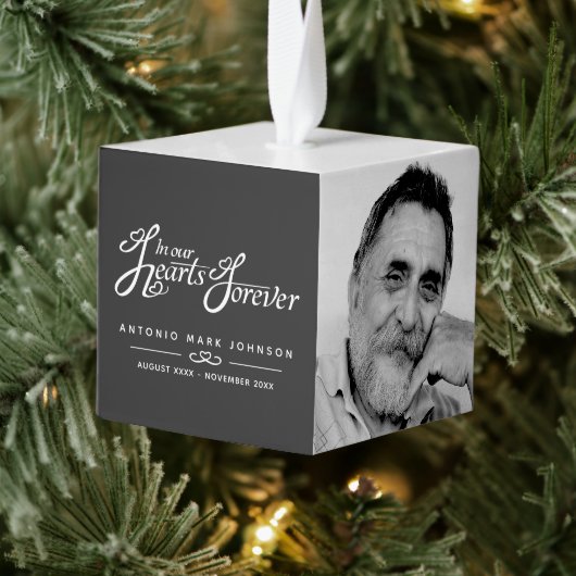 私たちのハートでの葬儀のモノラル写真記憶 キューブオーナメント (ツリー)