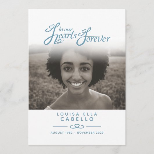 私たちのハートの葬儀プログラムで白と青 プログラム (正面)