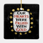 私たちのハートは金ゴールドオーナメント セラミックオーナメント (裏面)