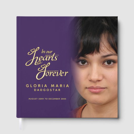 私たちのハート永遠に葬儀の写真の紫色の金ゴールド ゲストブック (正面)