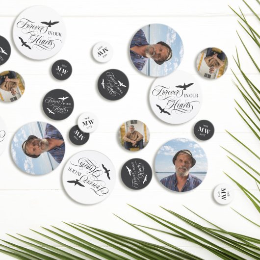 私たちのハート葬儀で永遠に木炭の白い鳥 コンフェッティ