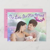 私たちのバタフライ ベイビー ガールが誕生しました ポストカード (正面/裏面)