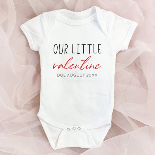 私たちのバレンタイン妊娠の発表を明らかにする ベビーボディスーツ