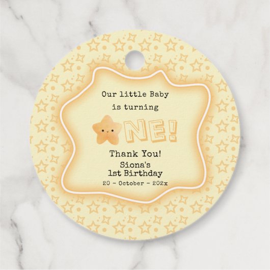 私たちのベビーがキュートなスター1歳の誕生日を迎える フェイバータグ (裏面)