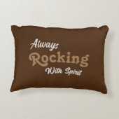 私たちのポーチへようこそ/常に/茶色/ アクセントクッション (裏面)