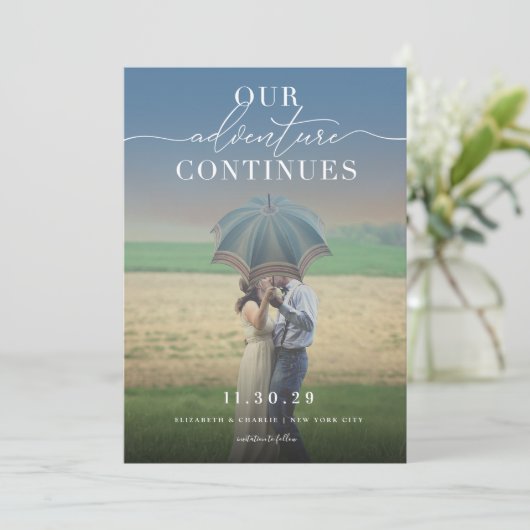 私たちの冒険はシックなクラシックのスクリプト写真を続ける セーブザデート (スタンド正面)