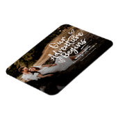 私たちの冒険は結婚式を開始する日付写真を保存 マグネット (左側)