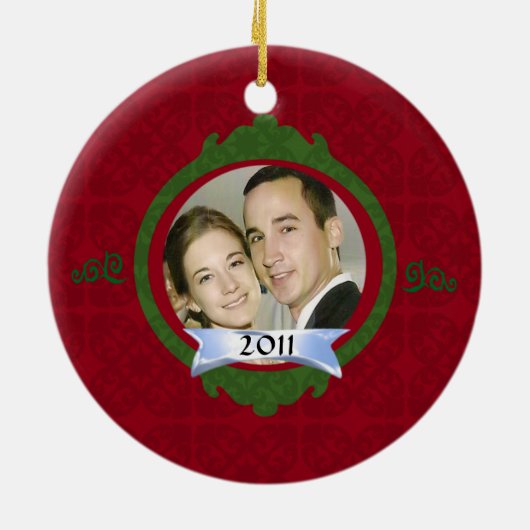 私たちの初めてのクリスマスが一緒に写真オーナメント セラミックオーナメント (裏面)
