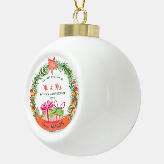 私たちの初めてのクリスマスさんミセス・かわいらしリース セラミックボールオーナメント (右)