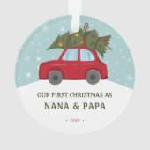 私たちの初めてのクリスマスとして祖父母レッドカーツリー オーナメント (裏面)