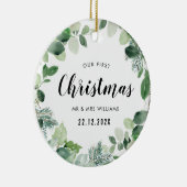 私たちの初めてのクリスマスの緑のリース セラミックオーナメント (右)