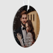 私たちの初めてのクリスマスのMr.And Mrs. Scriptカップルの写真 オーナメント (正面)