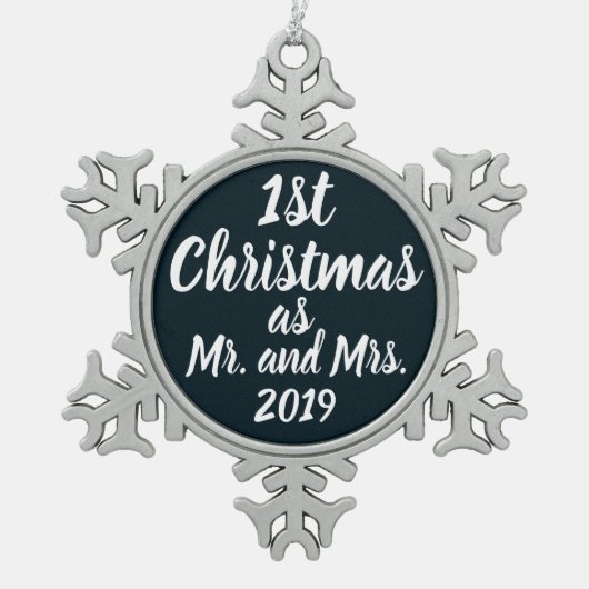 私たちの初めてのクリスマスはオーナメントさん、1st スノーフレークピューターオーナメント (正面)