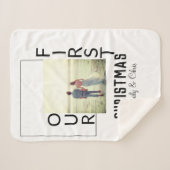 私たちの初めてのクリスマスはカップル名の写真を追加ミニマル シェルパブランケット (正面(横))