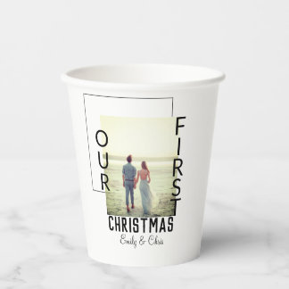 私たちの初めてのクリスマスはカップル名の写真を追加ミニマル 紙コップ