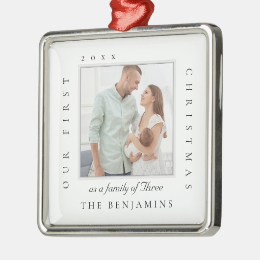 私たちの初めてのクリスマスはクリスマス写真の家族として メタルオーナメント (左)