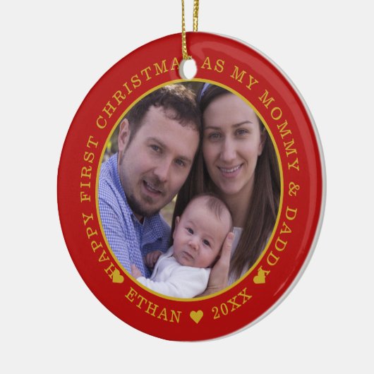 私たちの初めてのクリスマスはママとパパの写真の赤 セラミックオーナメント (左)