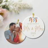 私たちの初めてのクリスマスはミスター・アンド・ミセスパーソナライズされた。 セラミックオーナメント