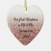 私たちの初めてのクリスマスはミスター・アンド・ミセス結婚した・カップル セラミックオーナメント (右)