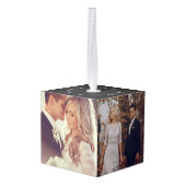 私たちの初めてのクリスマスはミスター・アンド・ミセス結婚の写真として キューブオーナメント (裏面アングル)