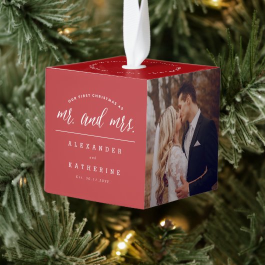 私たちの初めてのクリスマスはミスター・アンド・ミセス結婚の写真として キューブオーナメント (ツリー)