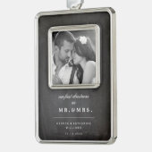 私たちの初めてのクリスマスはミスター・アンド・ミセス結婚の写真として シルバープレートフレームオーナメント (左)
