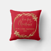 私たちの初めてのクリスマスはミスター・アンド・ミセス |赤い金ゴールドリース クッション (裏面)