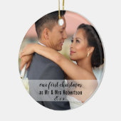 私たちの初めてのクリスマスはミセス結婚の写真 セラミックオーナメント (左)