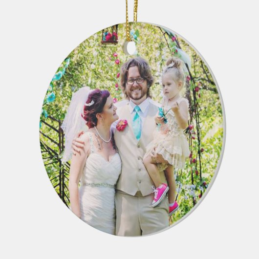 私たちの初めてのクリスマスはミセス結婚の写真 セラミックオーナメント (左)