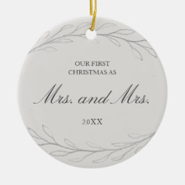 私たちの初めてのクリスマスはミセス・アンド・ミセス・フォト・レズビアン セラミックオーナメント