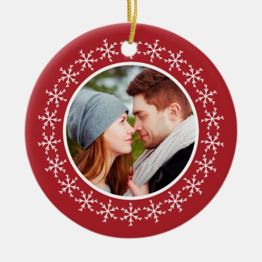 私たちの初めてのクリスマスはミセス・スノーフレーク・オーナメント セラミックオーナメント (正面)