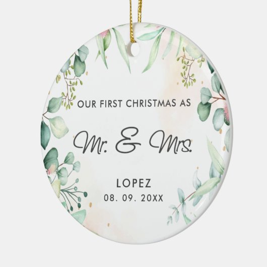 私たちの初めてのクリスマスはミセス・フローラ セラミックオーナメント (左)