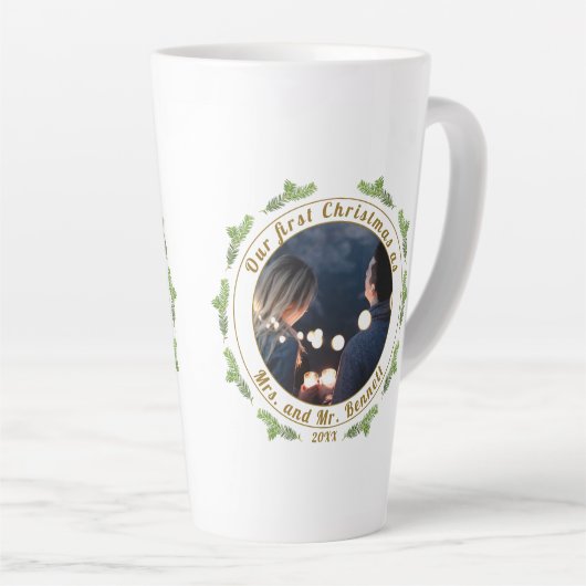 私たちの初めてのクリスマスはミセスMr.スクリプト写真 カフェラテマグ (右アングル)