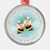 私たちの初めてのクリスマスは一緒にカップルを意図した メタルオーナメント (正面)