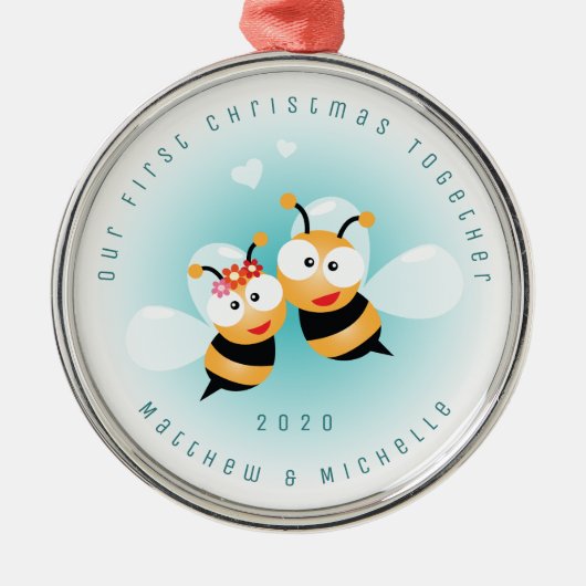 私たちの初めてのクリスマスは一緒にカップルを意図した メタルオーナメント (正面)