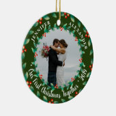 私たちの初めてのクリスマスは一緒にホリーフォト セラミックオーナメント (右)