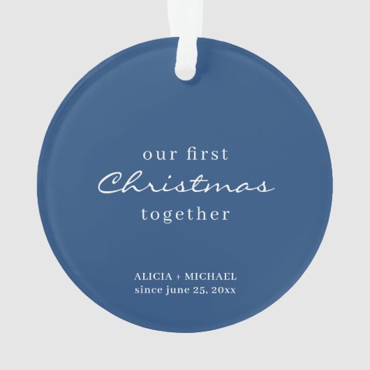 私たちの初めてのクリスマスは一緒に写真の愛のスクリプト オーナメント (裏面)