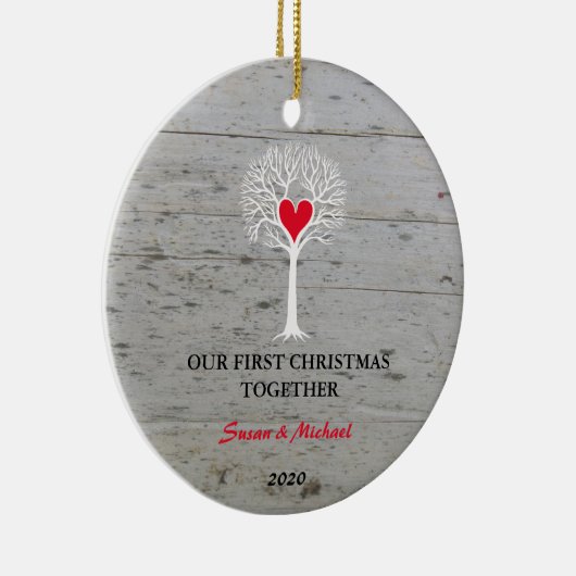 私たちの初めてのクリスマスは一緒に木の流木を愛する セラミックオーナメント (右)