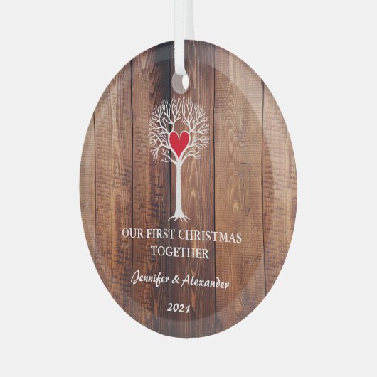 私たちの初めてのクリスマスは一緒に木の素朴な木を愛している ガラスオーナメント (正面左)