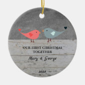 私たちの初めてのクリスマスは一緒に鳥の木を愛している セラミックオーナメント (正面)