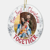 私たちの初めてのクリスマスは一緒に。カスタム写真 – 赤 セラミックオーナメント (左)